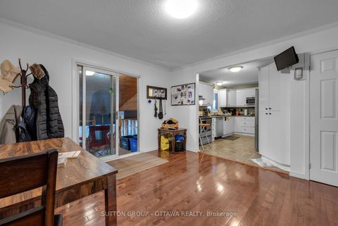 Photo 12 at 1150 St Pierre Street, Convent Glen South, Orleans