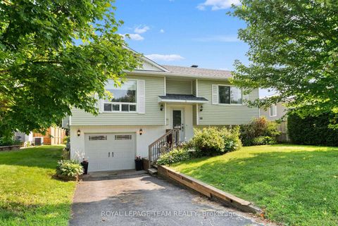 Photo 1 at 58 SEVENTH Avenue, Arnprior