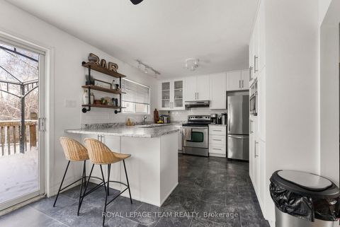 Photo 11 at 58 SEVENTH Avenue, Arnprior