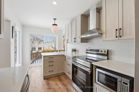 Photo 17 at 727 Hancock Crescent, Fallingbrook/Ridgemount, Orleans