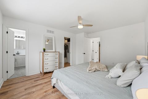 Photo 27 at 727 Hancock Crescent, Fallingbrook/Ridgemount, Orleans