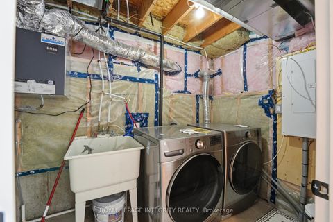 Photo 40 at 727 Hancock Crescent, Fallingbrook/Ridgemount, Orleans