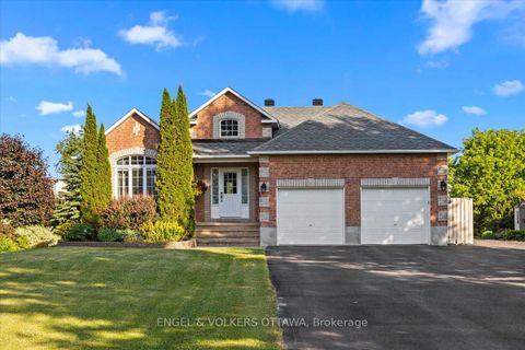 Photo 1 at 237 Heather Crescent, Mississippi Mills (Ramsay) Twp, Mississippi Mills