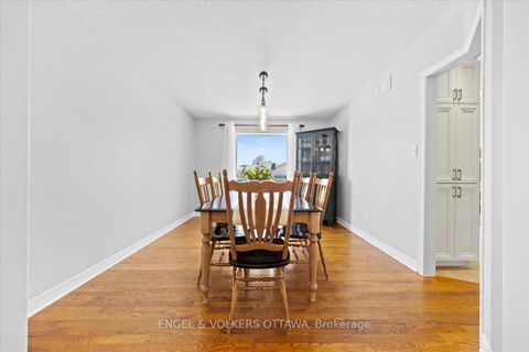 Photo 5 at 237 Heather Crescent, Mississippi Mills (Ramsay) Twp, Mississippi Mills