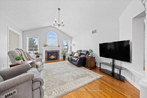 Photo 7 at 237 Heather Crescent, Mississippi Mills (Ramsay) Twp, Mississippi Mills