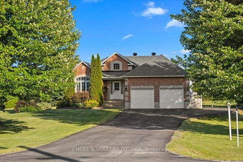 Photo 32 at 237 Heather Crescent, Mississippi Mills (Ramsay) Twp, Mississippi Mills