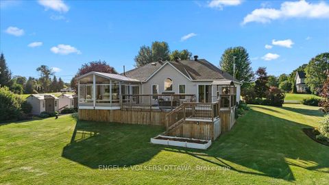 Photo 38 at 237 Heather Crescent, Mississippi Mills (Ramsay) Twp, Mississippi Mills