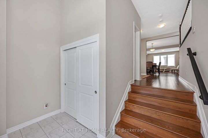 Photo 4 at 50 Boddington Street, Nepean (Half Moon Bay), Ottawa