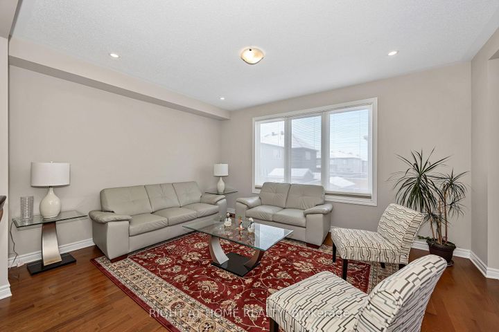 Photo 9 at 50 Boddington Street, Nepean (Half Moon Bay), Ottawa