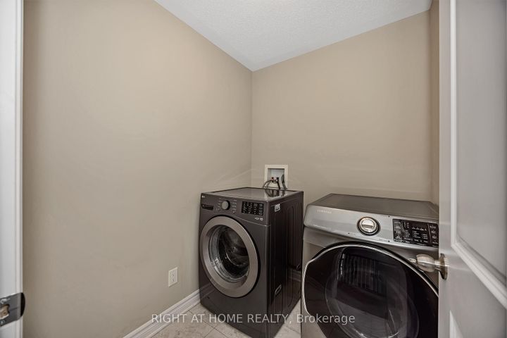 Photo 32 at 50 Boddington Street, Nepean (Half Moon Bay), Ottawa