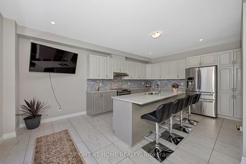 Photo 14 at 50 Boddington Street, Nepean (Half Moon Bay), Ottawa