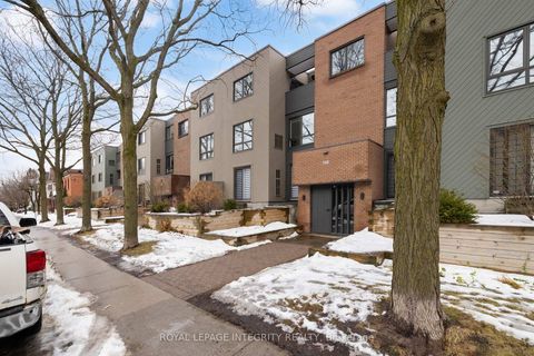 Photo 1 at 2C - 150 Waverley Street, Ottawa Centre/Golden Triangle, Ottawa Centre