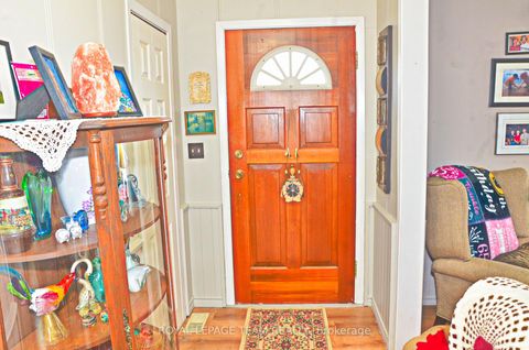 Photo 4 at 3040 Walker Street, Town of Cardinal, Edwardsburgh/Cardinal