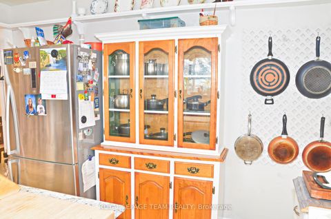 Photo 7 at 3040 Walker Street, Town of Cardinal, Edwardsburgh/Cardinal