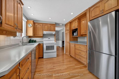 Photo 23 at 54 Selwyn Place W, Beaverbrook, Kanata