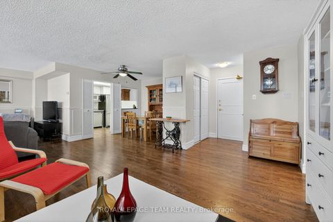 Photo 8 at 609 - 500 Laurier Avenue W, Ottawa Centre