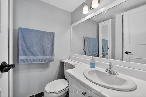 Photo 25 at 609 - 500 Laurier Avenue W, Ottawa Centre
