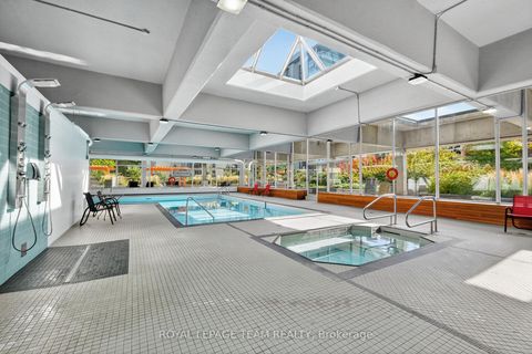 Photo 30 at 609 - 500 Laurier Avenue W, Ottawa Centre