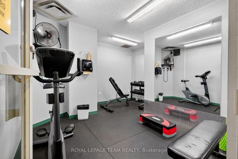 Photo 33 at 609 - 500 Laurier Avenue W, Ottawa Centre