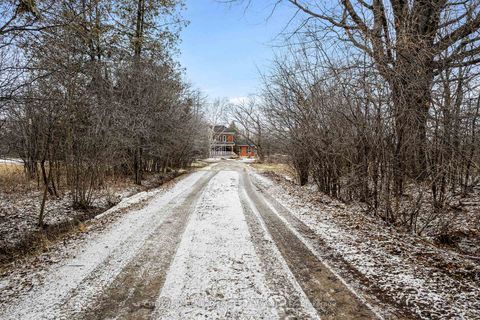 Photo 2 at 2752 Tennyson Road, Drummond N Elmsley (Drummond) Twp, Drummond/North Elmsley