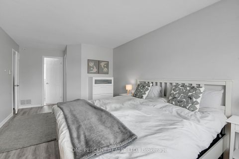 Photo 17 at 1705 Belcourt Boulevard, Orleans/Sunridge, Orleans