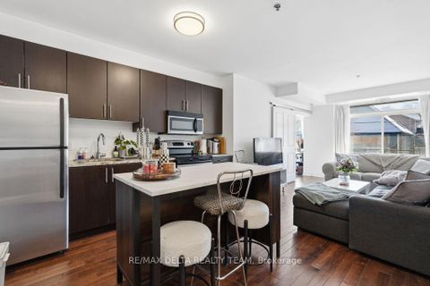 Photo 7 at 215 - 429 Kent Street, Ottawa Centre