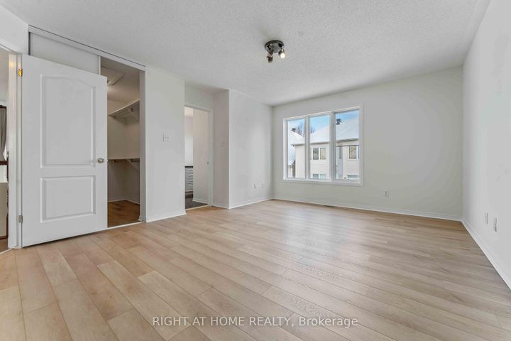 Photo 18 at 104B Craig Henry Drive, Nepean (Craig Henry/Woodvale), Ottawa