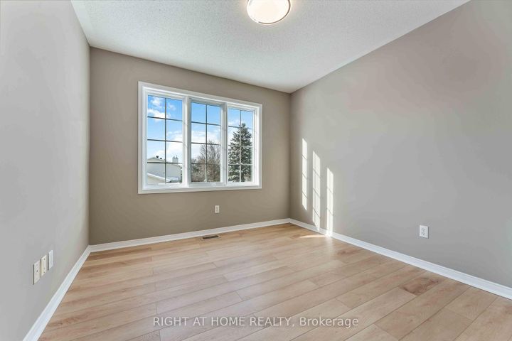 Photo 23 at 104B Craig Henry Drive, Nepean (Craig Henry/Woodvale), Ottawa