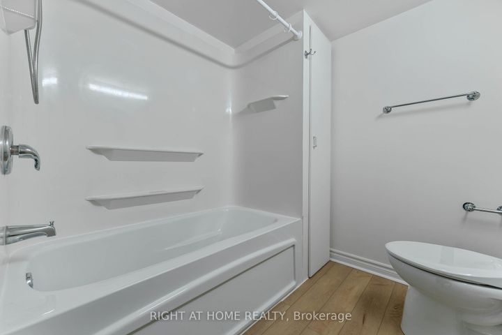 Photo 36 at 104B Craig Henry Drive, Nepean (Craig Henry/Woodvale), Ottawa