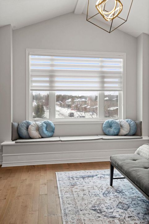 Photo 13 at 337 Sugar Pine Crescent, Bridlewood, Kanata