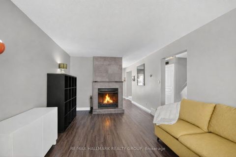 Photo 4 at 544 Apollo Way, Fallingbrook/Pineridge, Orleans