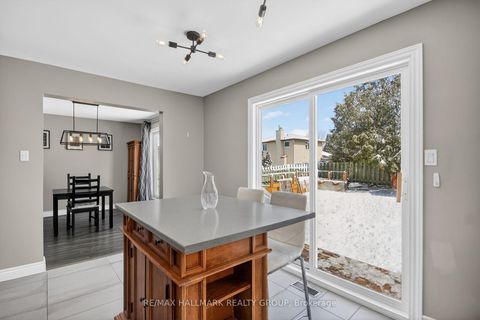 Photo 9 at 544 Apollo Way, Fallingbrook/Pineridge, Orleans