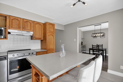 Photo 10 at 544 Apollo Way, Fallingbrook/Pineridge, Orleans