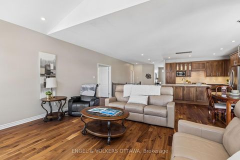 Photo 13 at 865 Tewin Circle, Camelot, Orleans