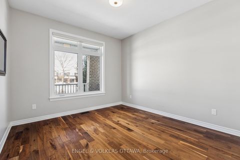 Photo 27 at 865 Tewin Circle, Camelot, Orleans