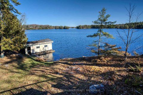 Photo 31 at 222 Creek Crossing Lane, Rideau Lakes (North Crosby) Twp, Rideau Lakes