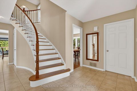 Photo 1 at 6020 Vineyard Drive, Convent Glen, Orleans