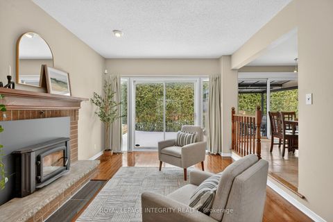 Photo 6 at 6020 Vineyard Drive, Convent Glen, Orleans