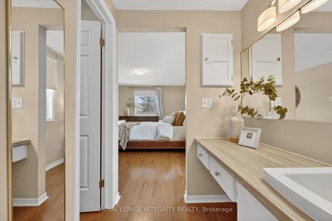 Photo 14 at 6020 Vineyard Drive, Convent Glen, Orleans