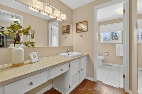 Photo 15 at 6020 Vineyard Drive, Convent Glen, Orleans