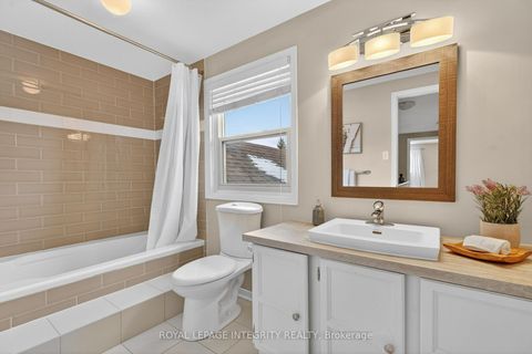 Photo 20 at 6020 Vineyard Drive, Convent Glen, Orleans