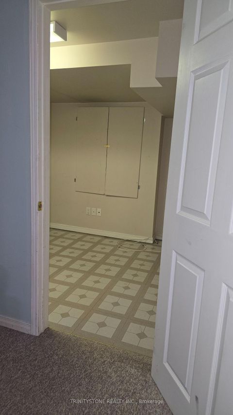 Photo 35 at 63 Jackman Terrace, Katimavik, Kanata