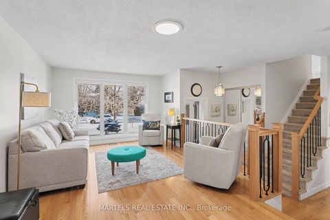 Photo 3 at 1149 Beaujolais Crescent, Convent Glen, Orleans