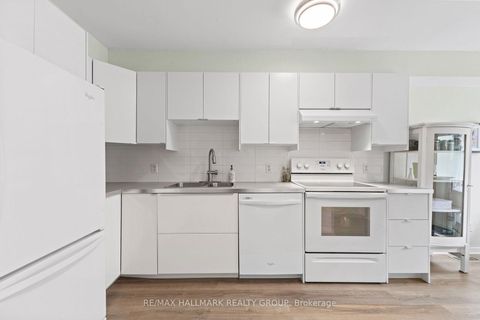 Photo 9 at 35 - 1400 Wildberry Court, Chapel Hill, Orleans