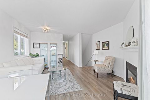 Photo 15 at 35 - 1400 Wildberry Court, Chapel Hill, Orleans