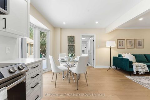 Photo 14 at 19 Kingsford Crescent, Beaverbrook, Kanata