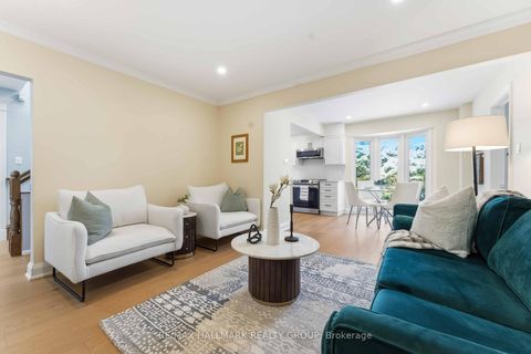 Photo 17 at 19 Kingsford Crescent, Beaverbrook, Kanata