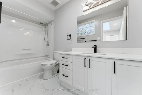 Photo 25 at 19 Kingsford Crescent, Beaverbrook, Kanata