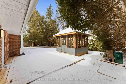 Photo 30 at 19 Kingsford Crescent, Beaverbrook, Kanata