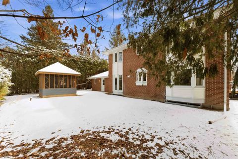 Photo 32 at 19 Kingsford Crescent, Beaverbrook, Kanata